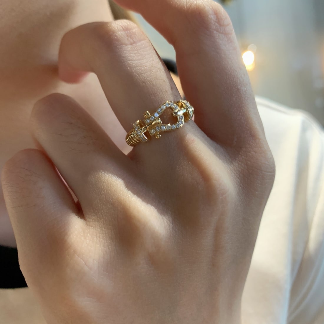 14k Gold 0.18 Ct Natural H Diamond Ring - 8