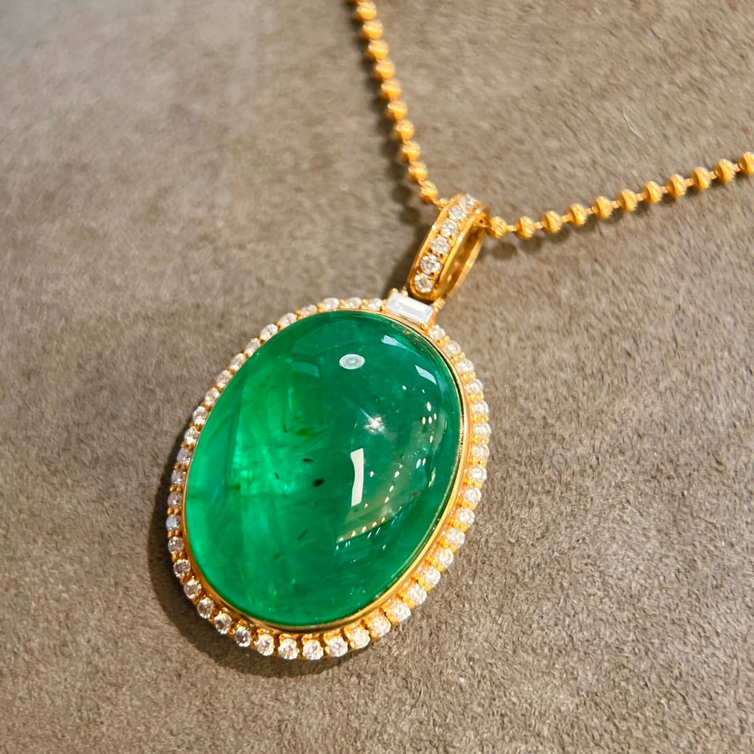 14k Gold 24.25 Ctw Natural Emerald & Diamond Pendant( Without Chain ) - 2