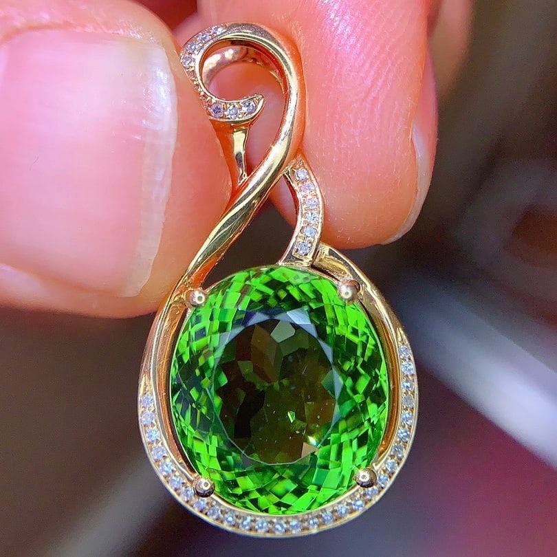 14k Gold 7.0 Ct Natural Tourmaline & Diamond Pendant( Without Chain ) - 6