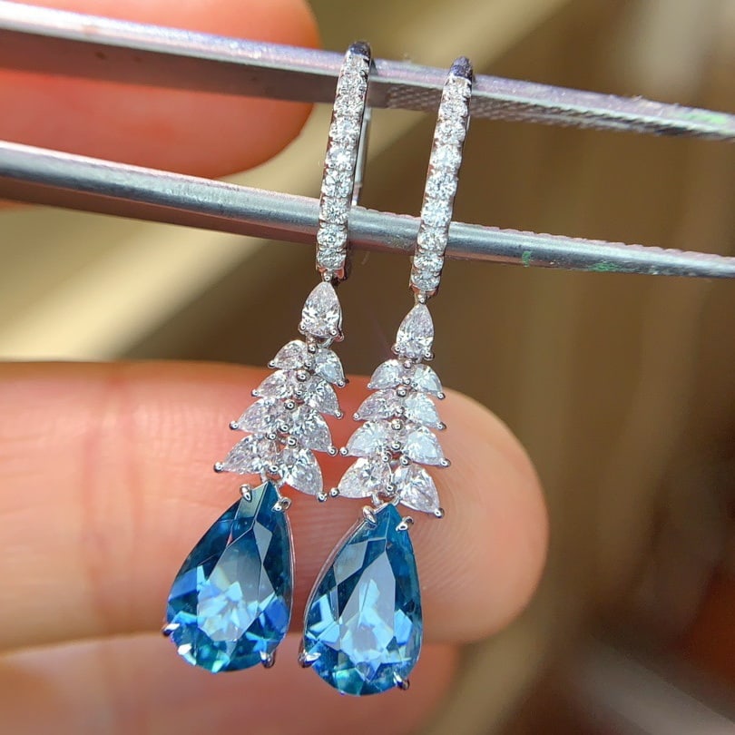 14k Gold 2.75 Ctw Natural Aquamarine & Diamond Earrings - 2
