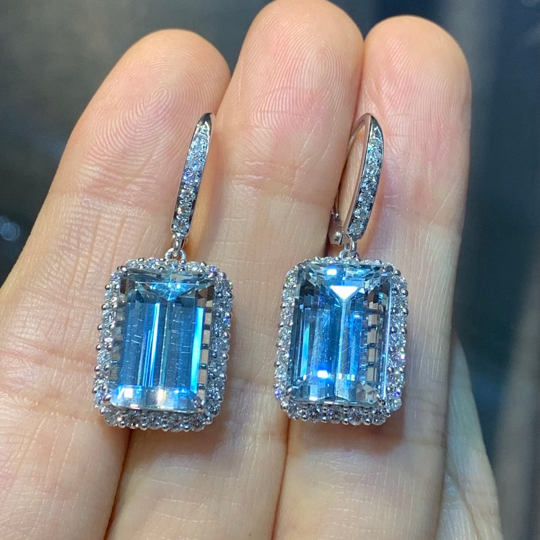 14k Gold 12.86 Ctw Natural Aquamarine & Diamond Earrings - 2