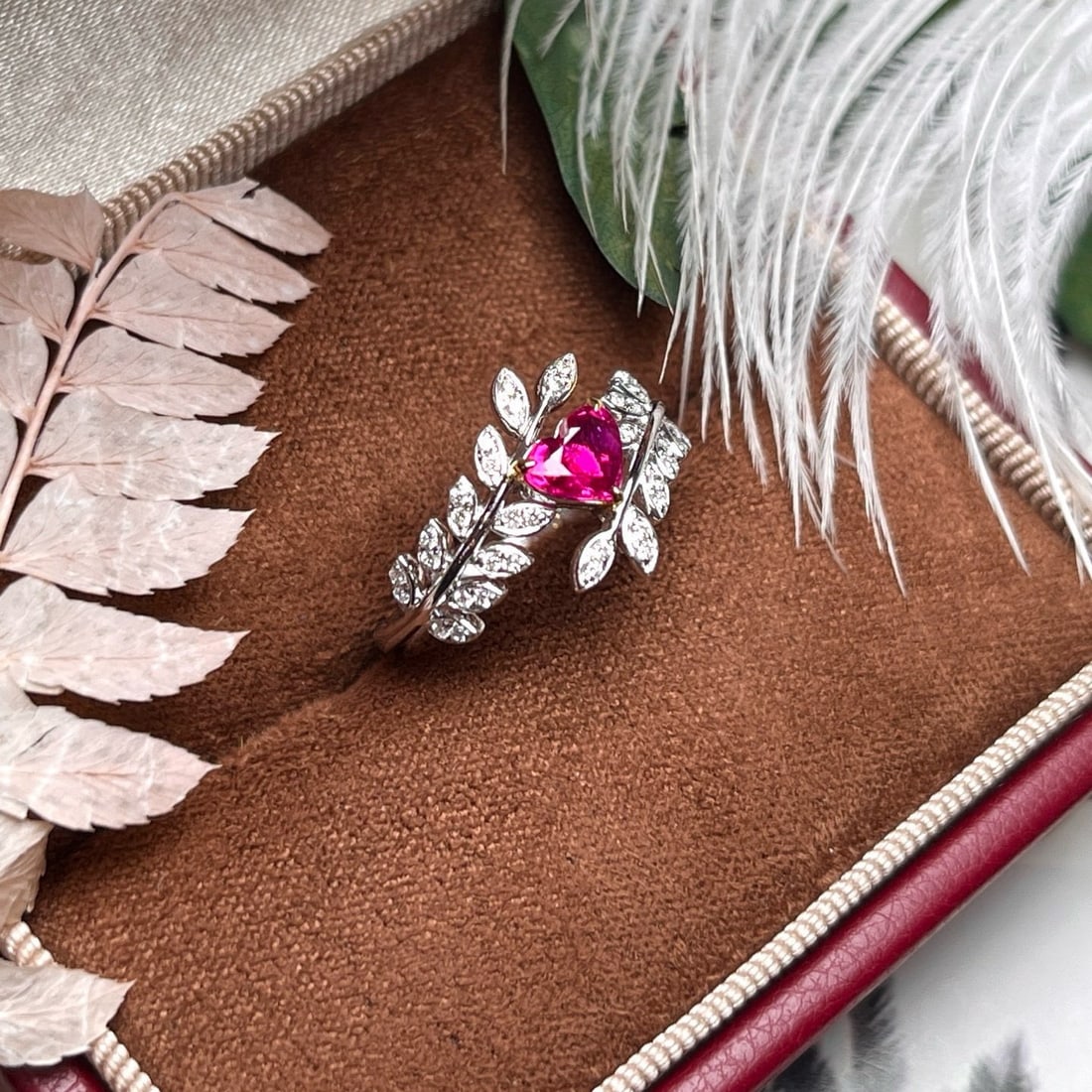 14k Gold 0.71 Ctw Natural Ruby & Diamond Ring - 2