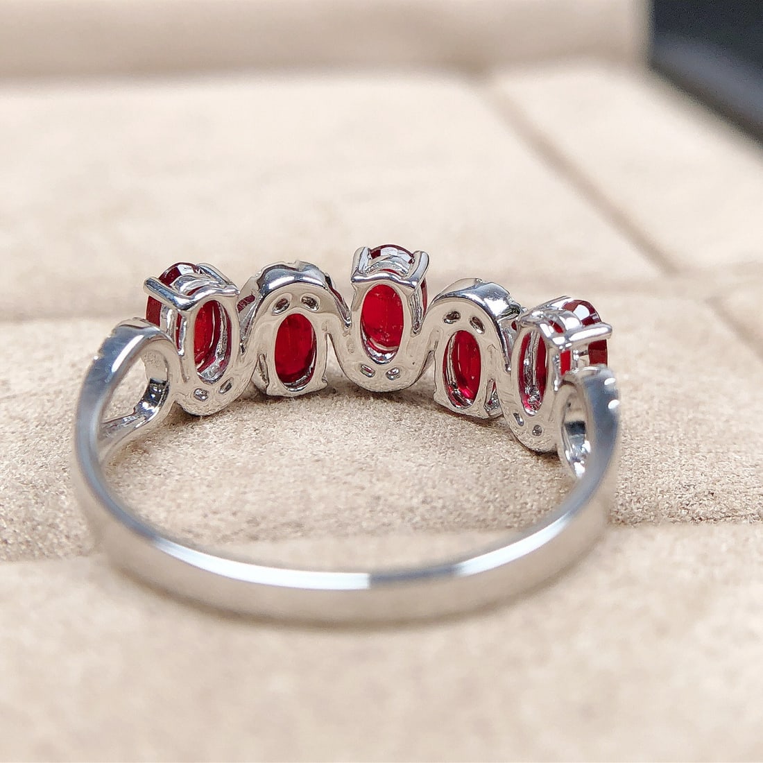 14k Gold 1.64 Ctw Vivid Red Natural Ruby & Diamond Ring - 5