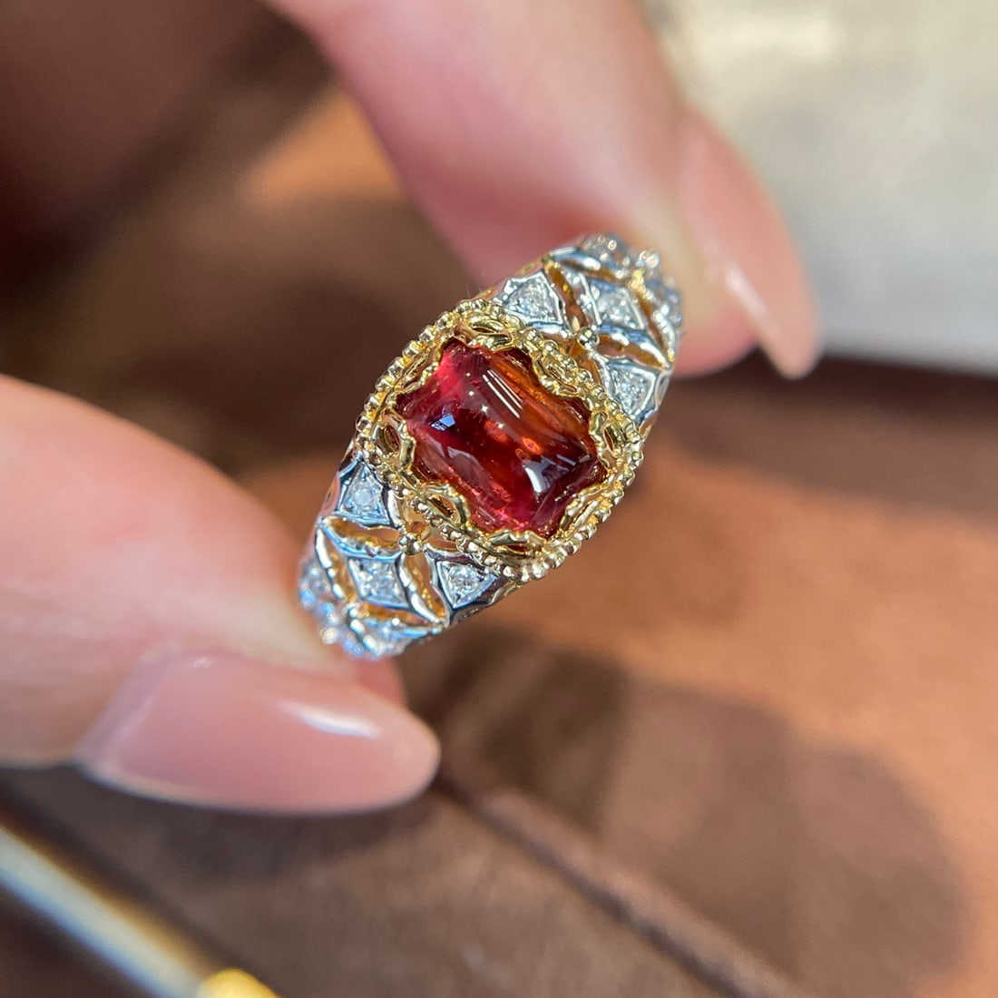 14k Gold 1.3 Ct Natural Tourmaline & Diamond Ring - 4