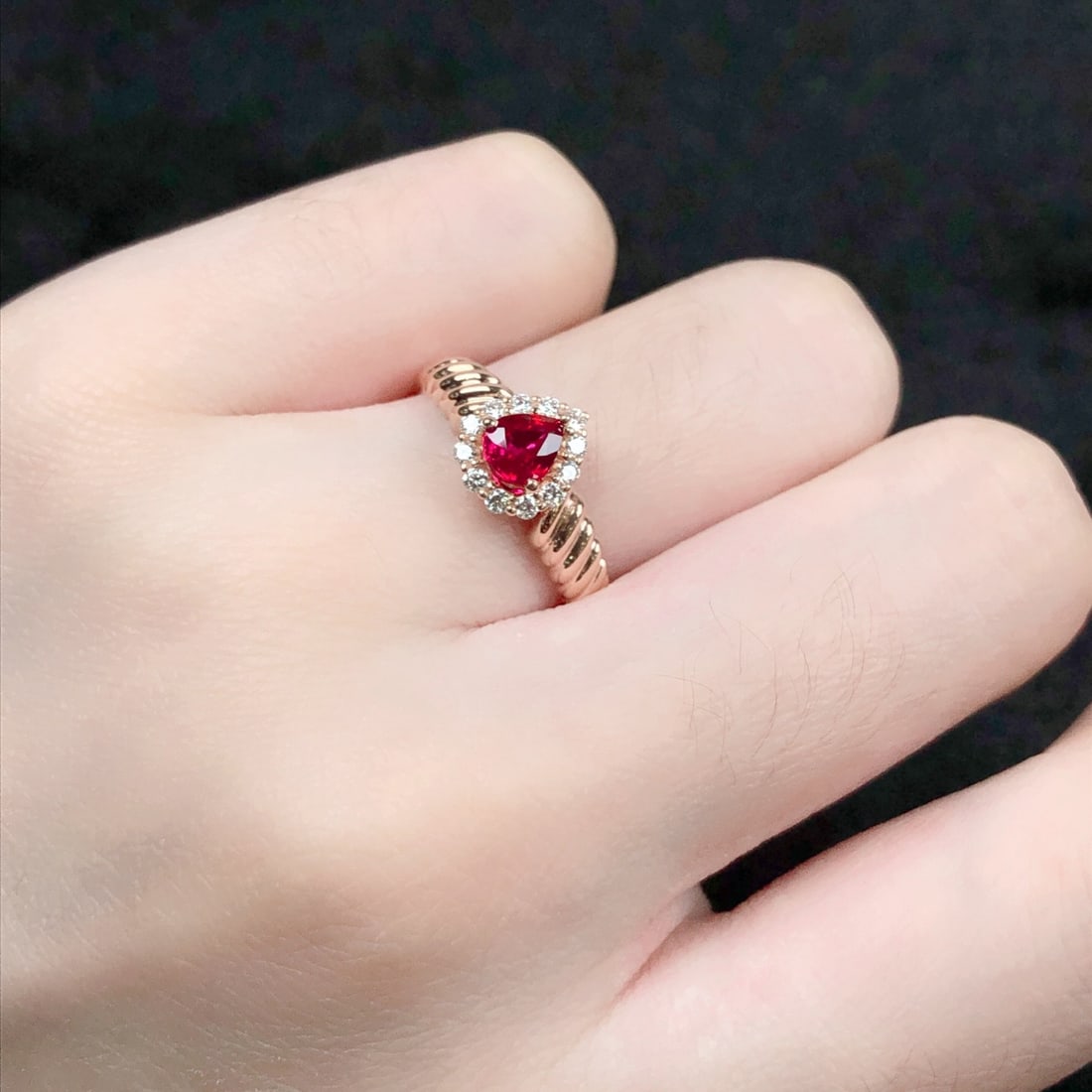 14k Gold 0.78 Ctw Vivid Red Natural Ruby & Diamond Ring - 7