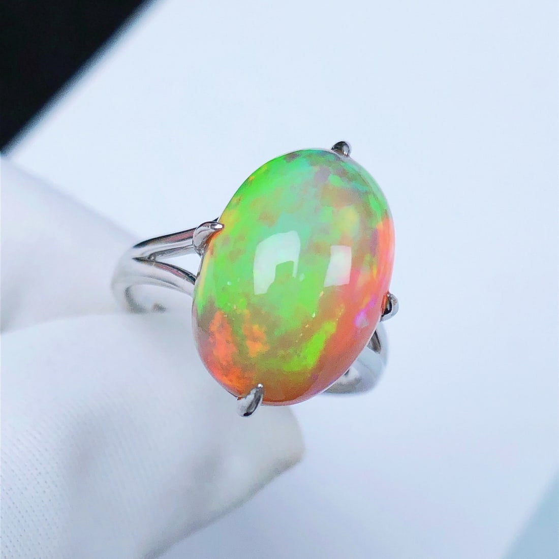 14k Gold 7.21 Ct Natural Opal Ring - 6