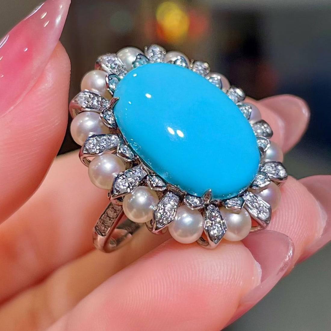 14k Gold 8.39 Ctw Natural Blue Turquoise & Diamond Ring - 4