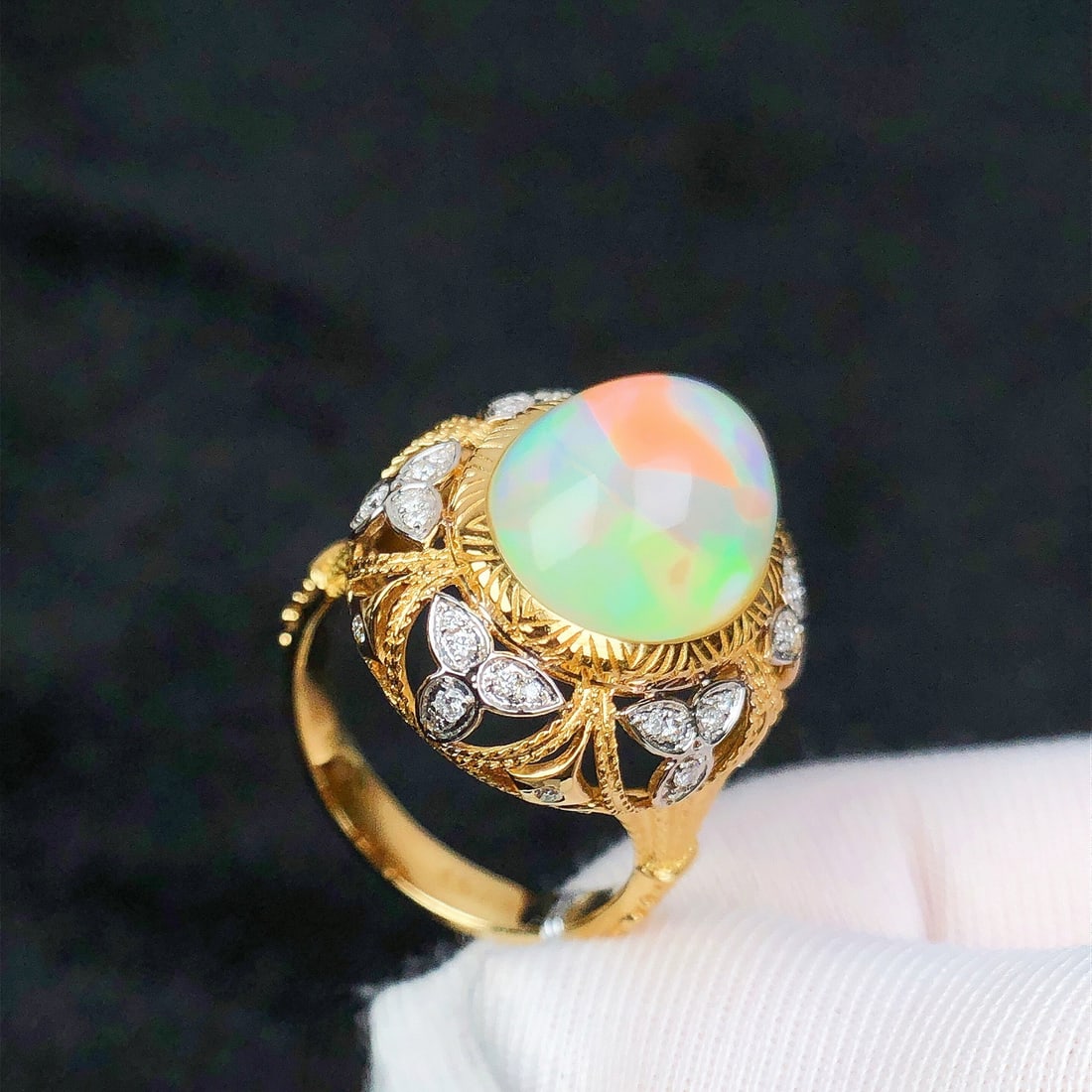 14k Gold 5.43 Ctw Natural Opal & Diamond Ring - 2