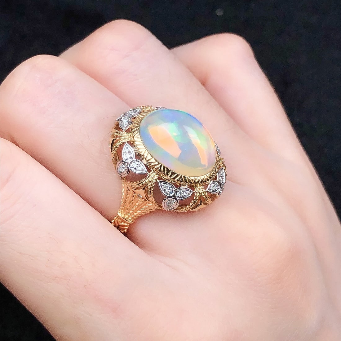 14k Gold 5.43 Ctw Natural Opal & Diamond Ring - 9