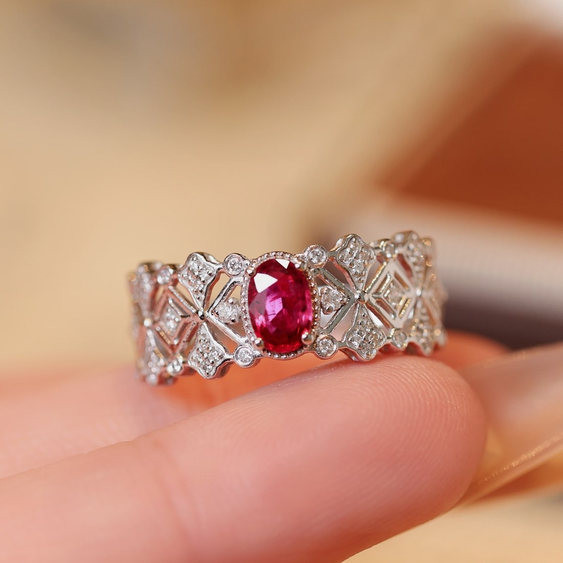 14k Gold 0.72 Ctw Natural Ruby & Diamond Ring - 5