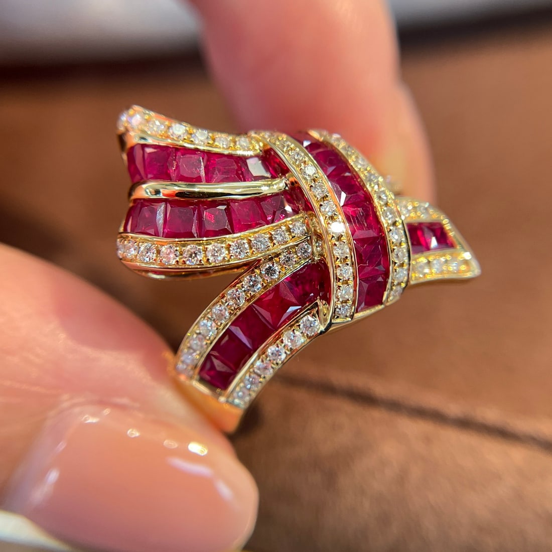 14k Gold 2 Ct Natural Ruby & Diamond Ring: Ref:231132225 // gold content:14k gold // ring size:7. 25us // // main gemstone:ruby // shape:princess // carat weight:2ct // color:red // treatment:natural // // adjacent gemstone 2 : diamond //