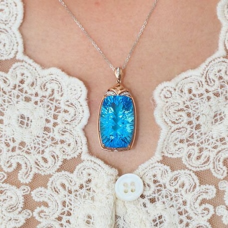 14k Gold 24.59 Ct Natural Topaz & Diamond Pendant( Without Chain ) - 9