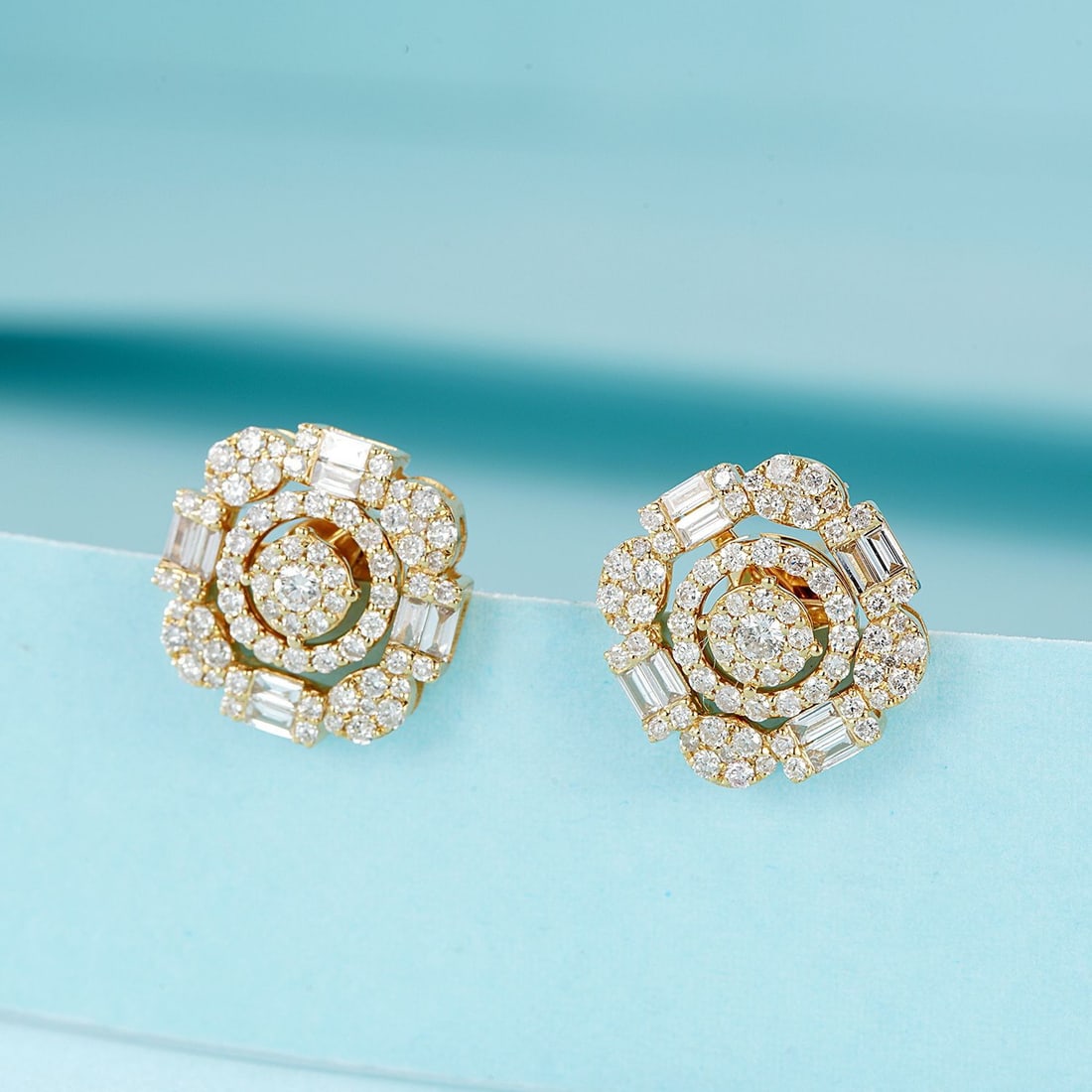 14k Gold 1.02 Ctw Natural H Diamond Earrings - 3