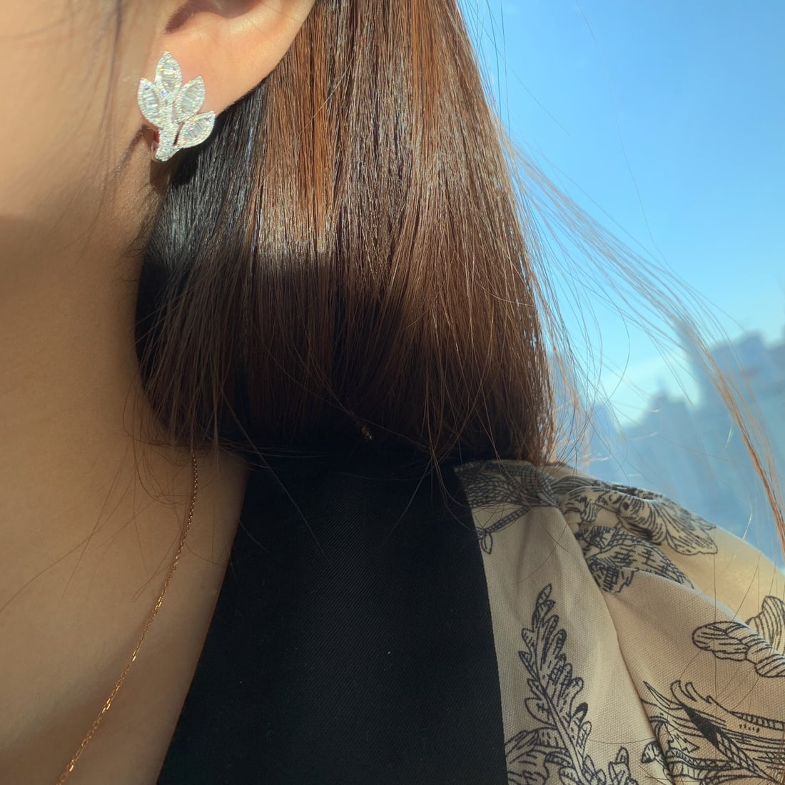 14k Gold 0.8 Ct Natural H Diamond Earrings - 6