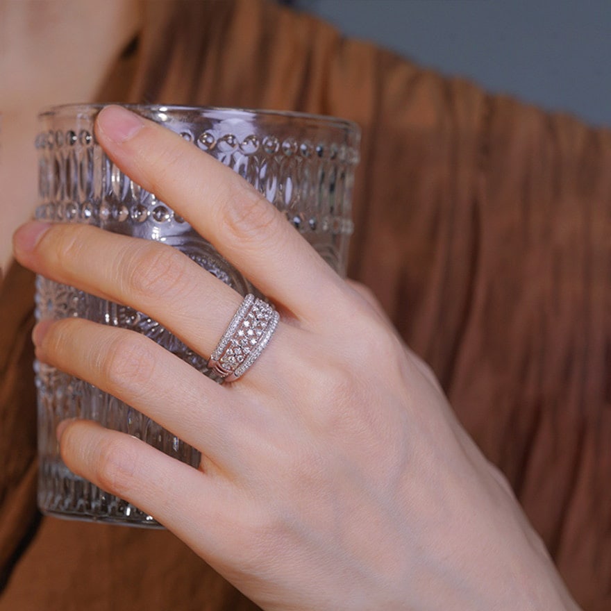 14k Gold 1.1 Ct Natural H Diamond Ring - 4