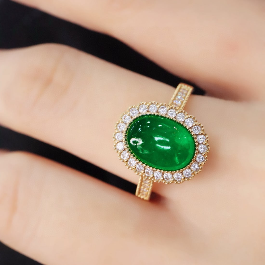 14k Gold 2.80 Ctw Vivid Green Natural Emerald & Diamond Ring - 5