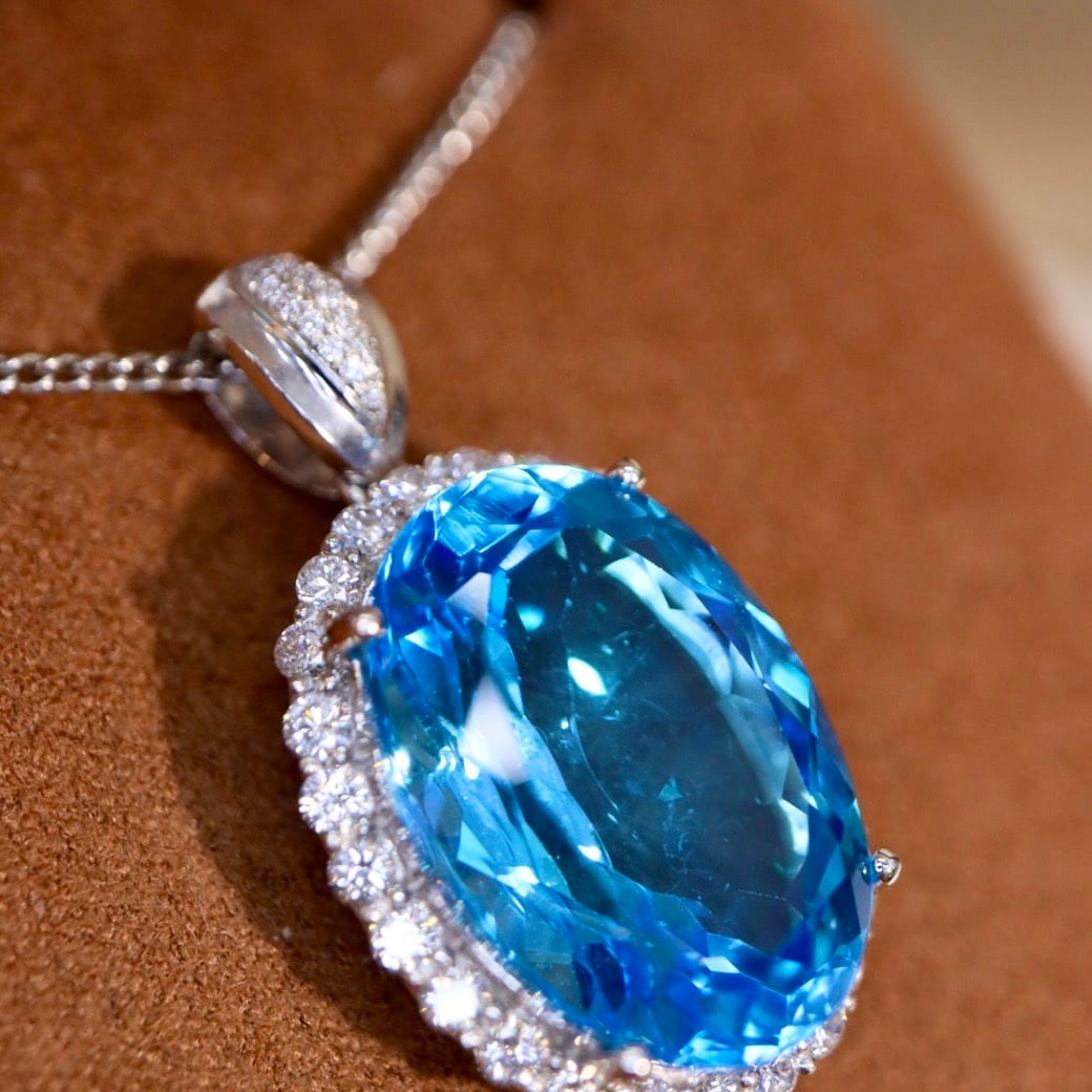 14k Gold 15.88 Ctw Natural Topaz & Diamond Pendant( Without Chain ) - 2