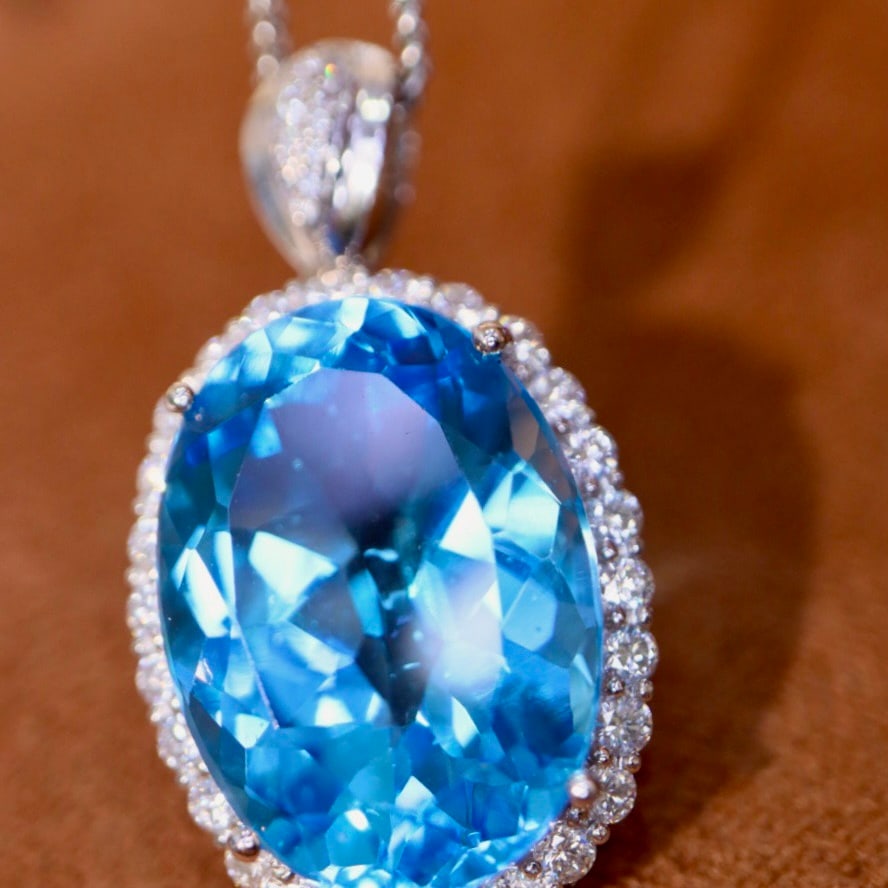 14k Gold 15.88 Ctw Natural Topaz & Diamond Pendant( Without Chain ) - 4