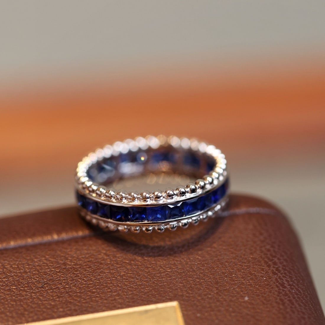 14k Gold 2.85 Ct Natural Sapphire Ring - 4