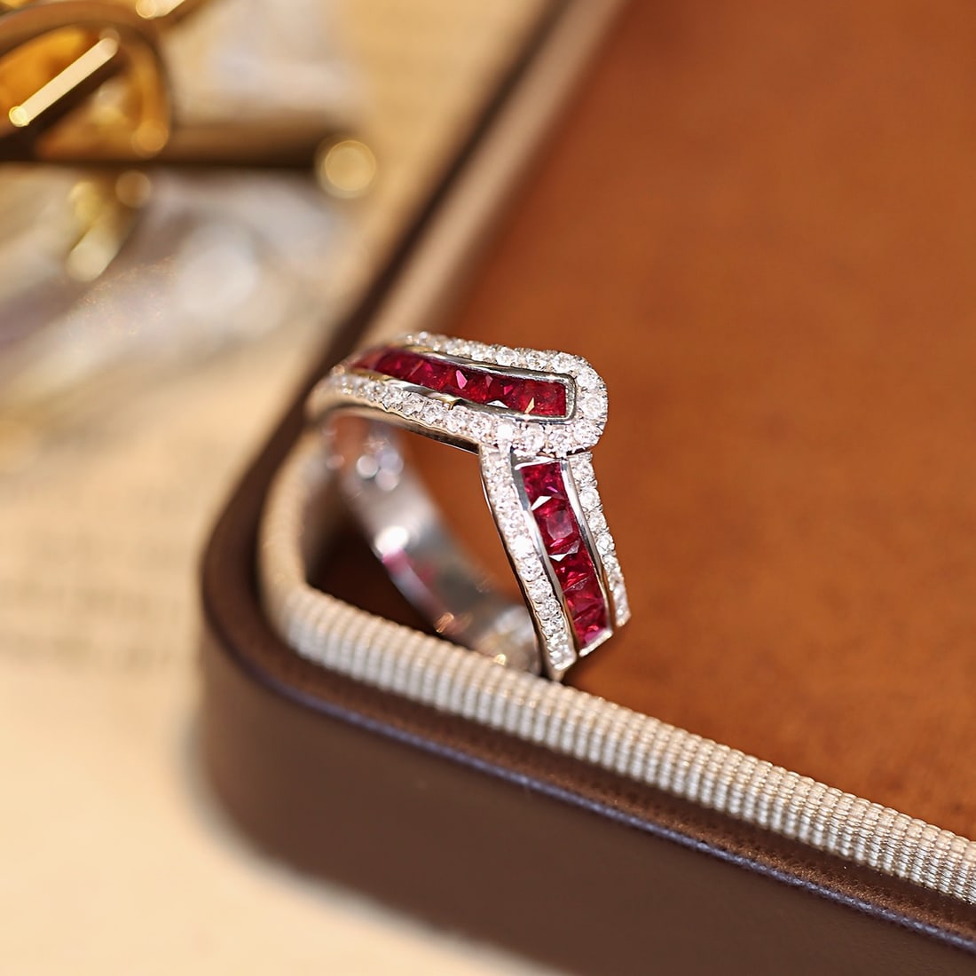 14k Gold 1.34 Ctw Natural Ruby & Diamond Ring: Ref:231132323 // gold content:14k gold // ring size:7. 25us // // main gemstone:ruby // shape:princess // carat weight:1. 05ct // color:red // treatment:natural // // adjacent gemstone 2 : diamond