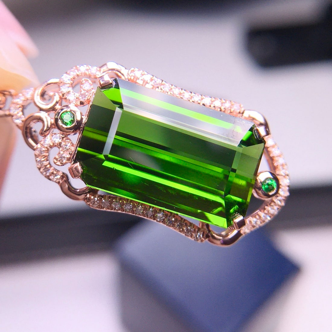 14k Gold 7.05 Ct Natural Tourmaline & Diamond Pendant( Without Chain ) - 4