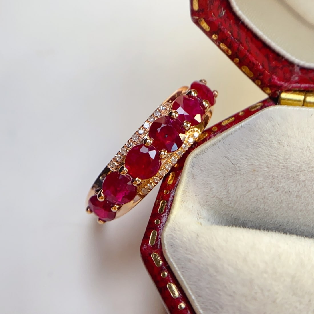 14k Gold 1.80 Ct Natural Ruby & Diamond Ring - 5