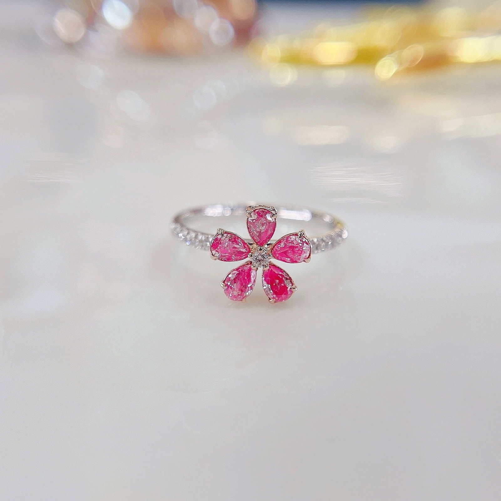 14k Gold 0.46 Ctw Natural Pink Diamond & Diamond Ring - 4