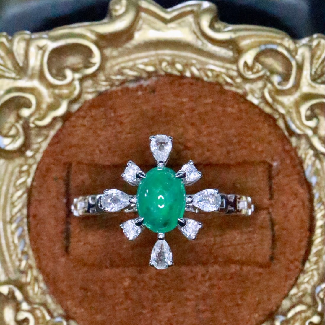 14k Gold 0.66 Ctw Natural Emerald & Diamond Ring: Ref:231132343 // gold content:14k gold // ring size:7. 25us // // main gemstone:emerald // shape:oval // carat weight:0. 58ct // color:green // treatment:natural // // adjacent gemstone 2 :