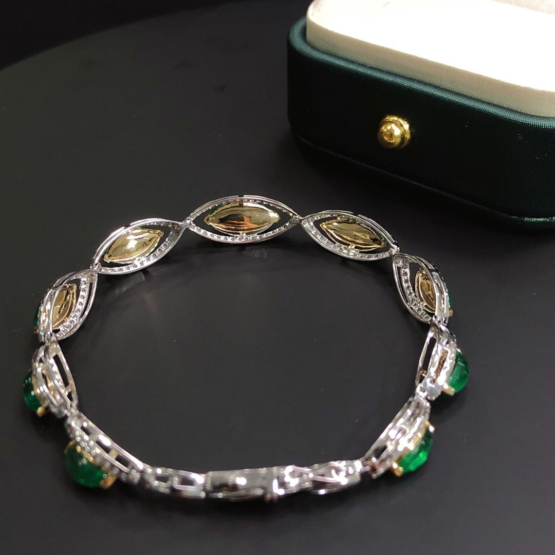 14k Gold 10.74 Ctw Vivid Green Natural Emerald & Diamond Bracelet - 3