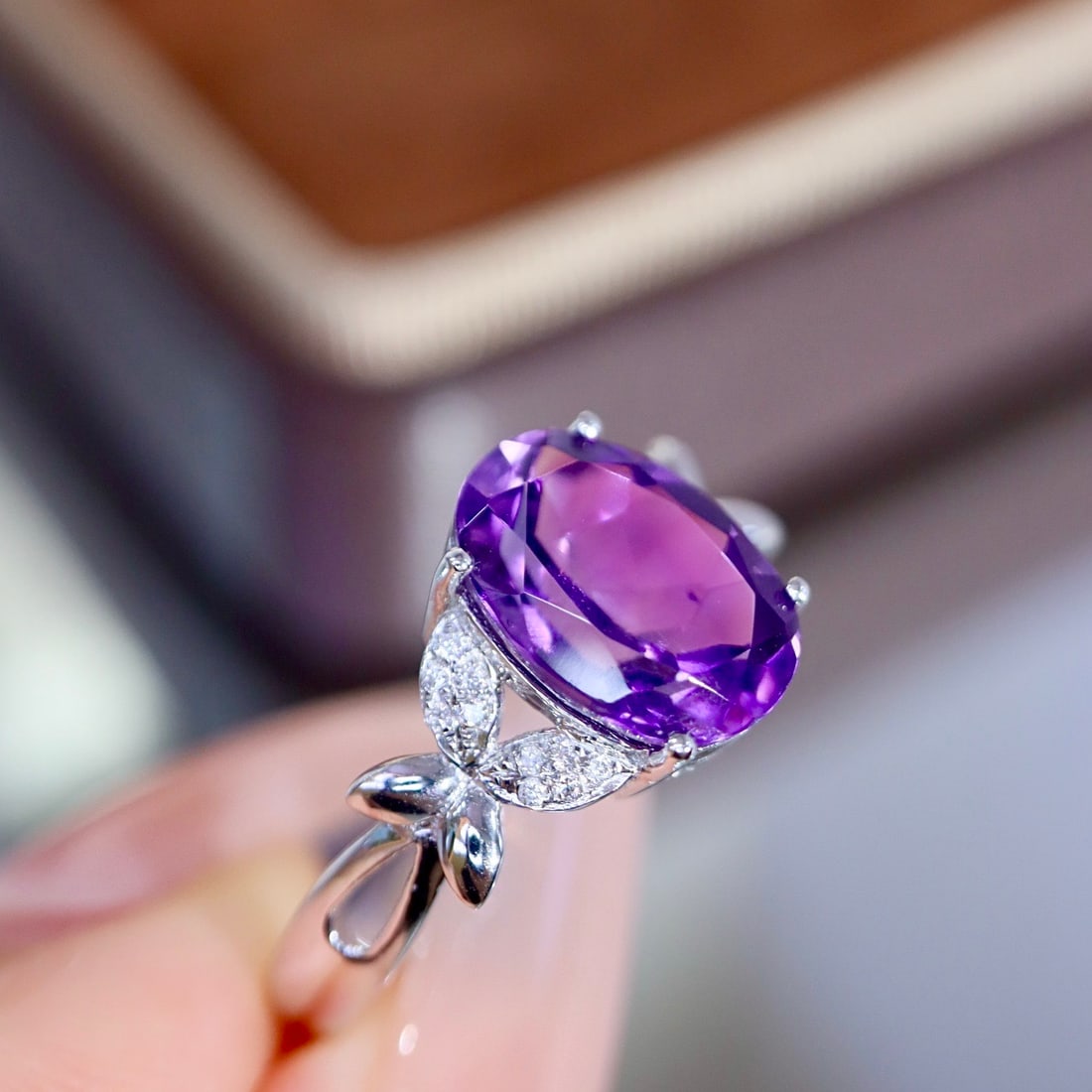 14k Gold 2.43 Ctw Natural Amethyst & Diamond Ring - 6