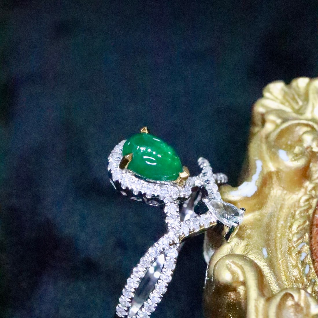 14k Gold 0.81 Ctw Natural Emerald & Diamond Ring - 3