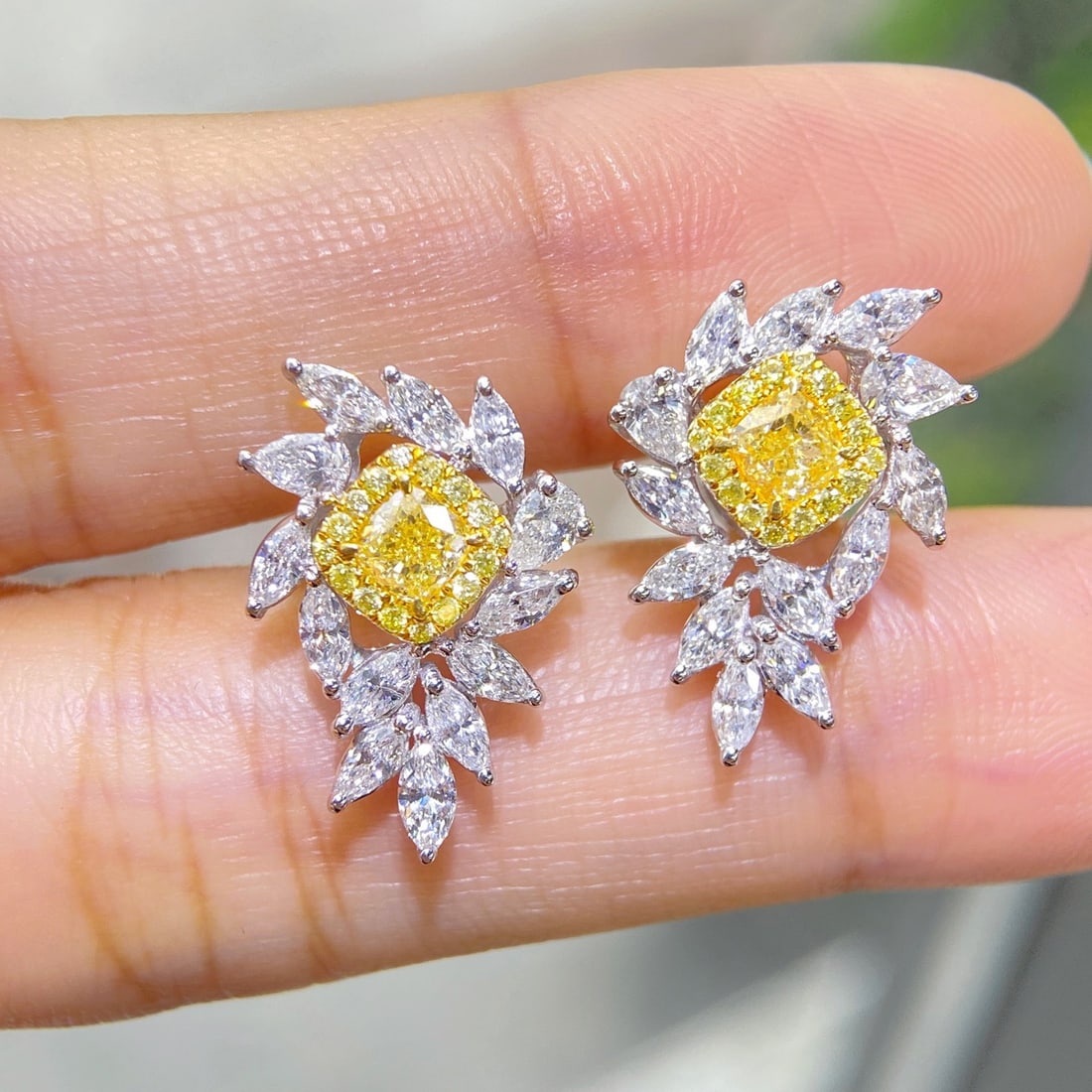 14k Gold 2.30 Ctw Natural Yellow Diamond & Diamond Earrings - 2