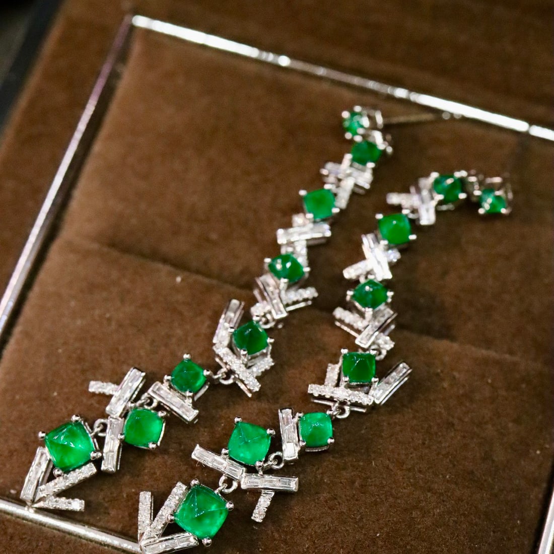 14k Gold 3.57 Ctw Vivid Green Natural Emerald & Diamond Earrings - 4