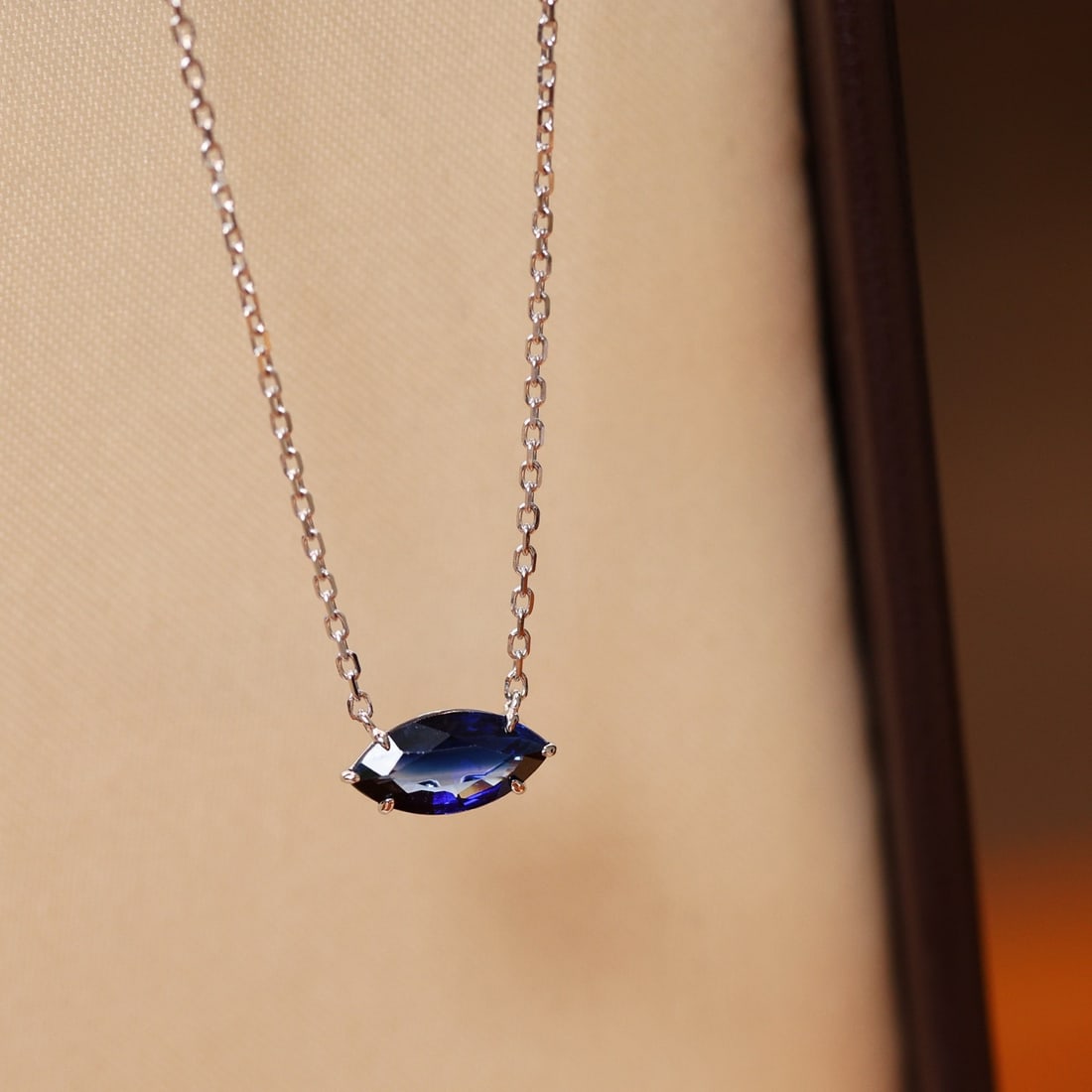 14k Gold 1.06 Ct Natural Sapphire Necklace - 7