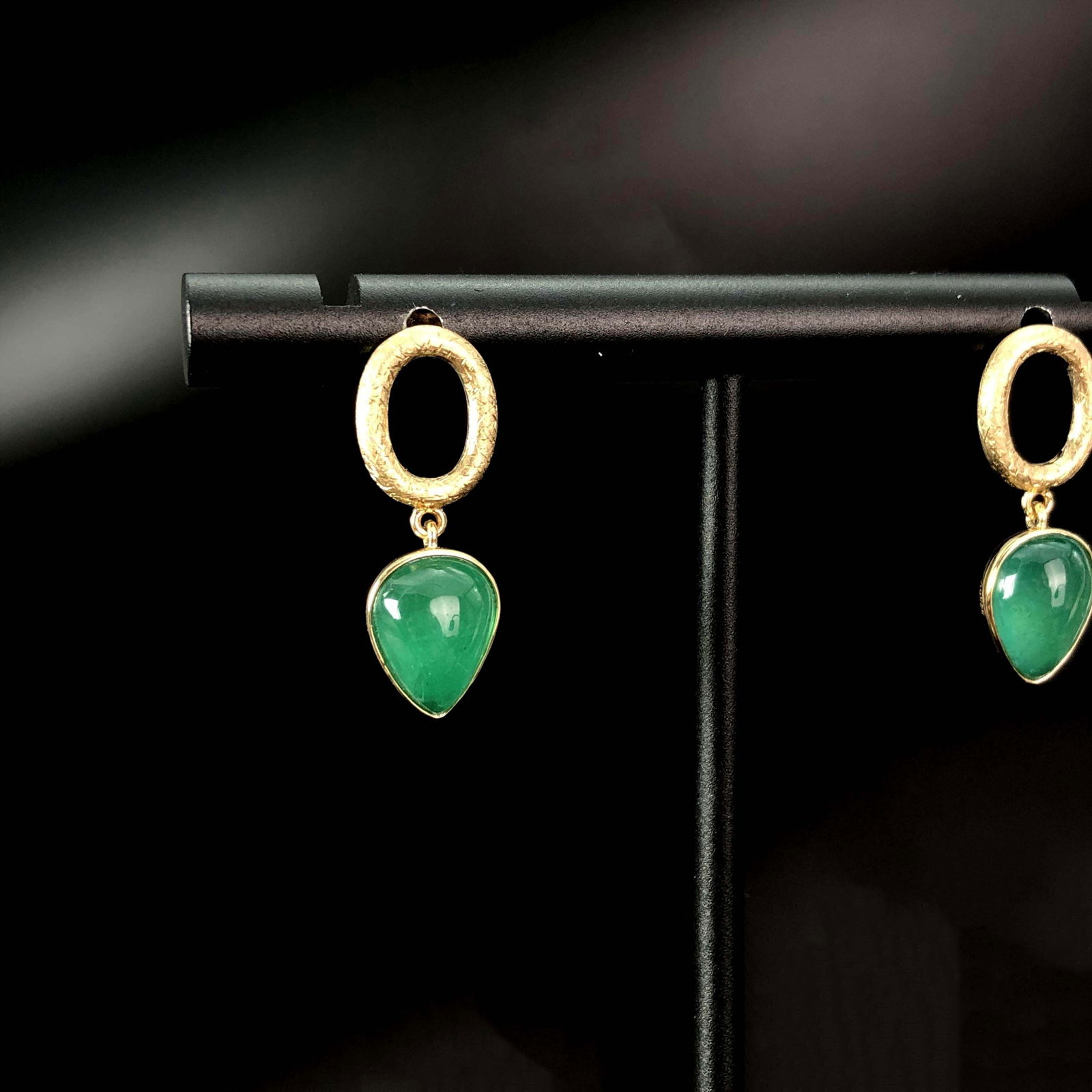 14k Gold 2.67 Ct Vivid Green Natural Emerald Earrings - 2