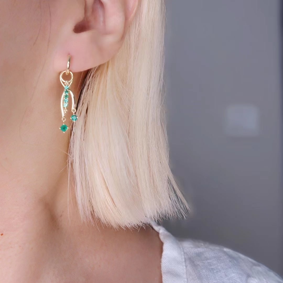 14k Gold 0.64 Ct Vivid Green Natural Emerald Earrings - 4