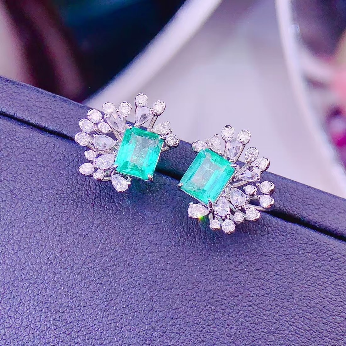 14k Gold 1.84 Ct Natural Emerald & Diamond Earrings - 2