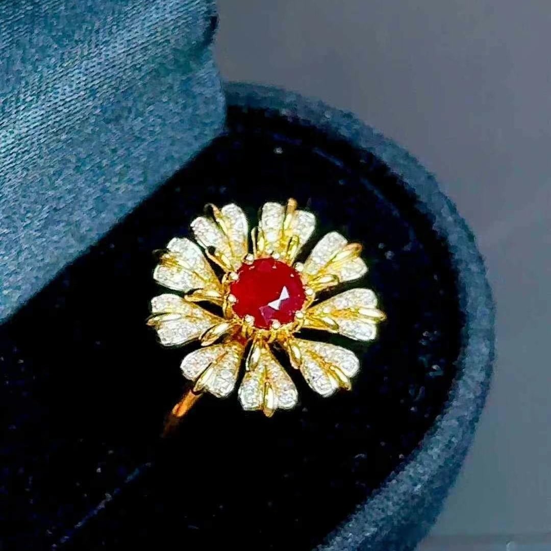 14k Gold 0.85 Ct Natural Ruby & Diamond Ring - 4