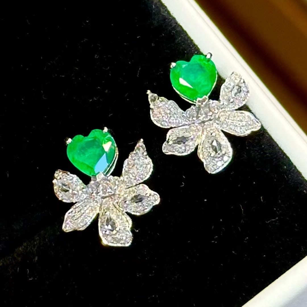 14k Gold 1.3 Ct Vivid Green Natural Emerald & Diamond & Sapphire Earrings - 2