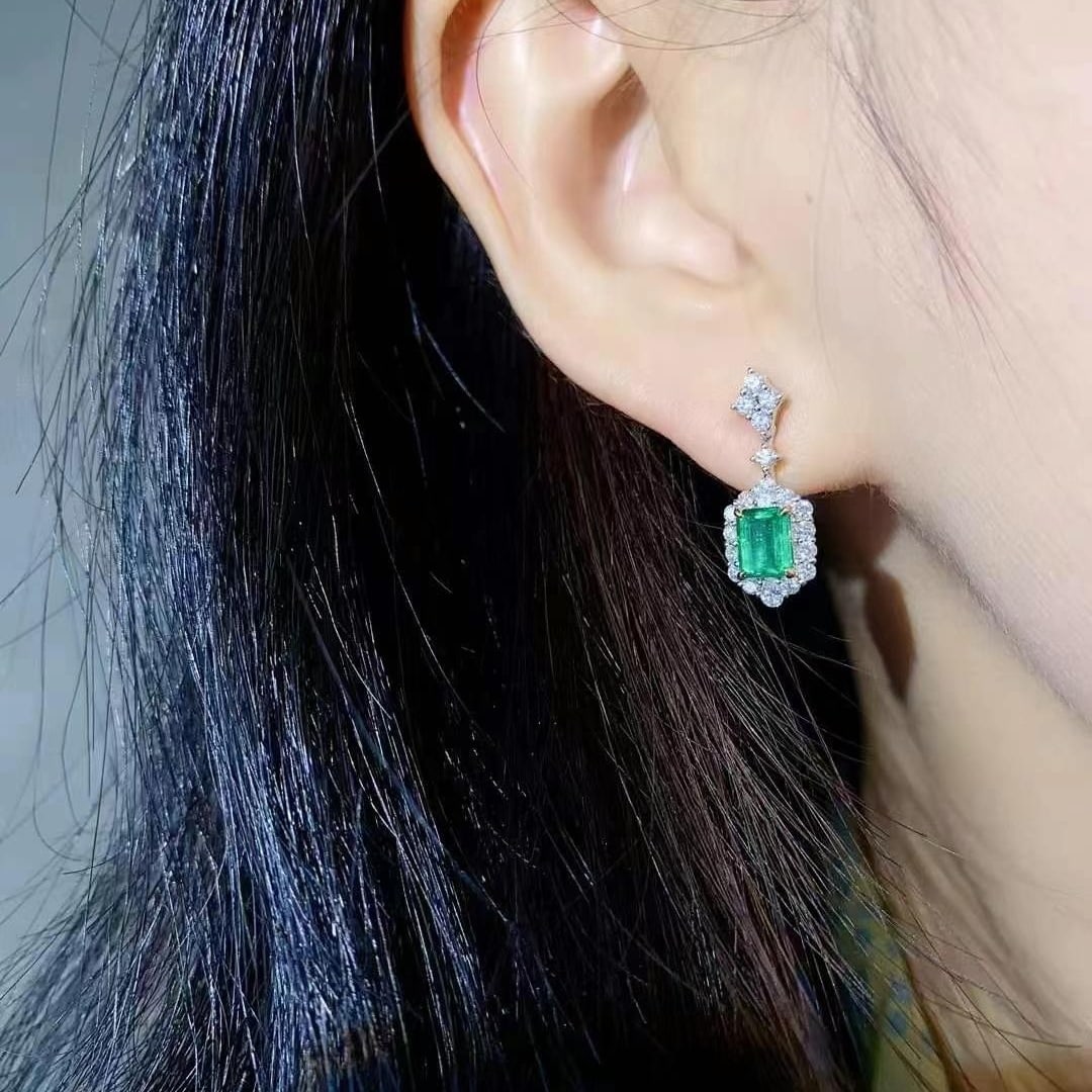 14k Gold 2.05 Ctw Vivid Green Natural Emerald & Diamond Earrings - 4