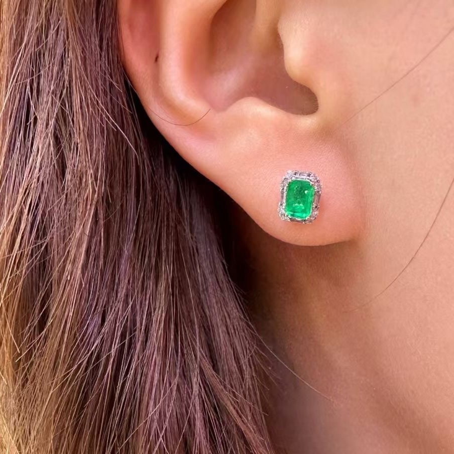 14k Gold 1.1 Ct Vivid Green Natural Emerald & Diamond Earrings - 4