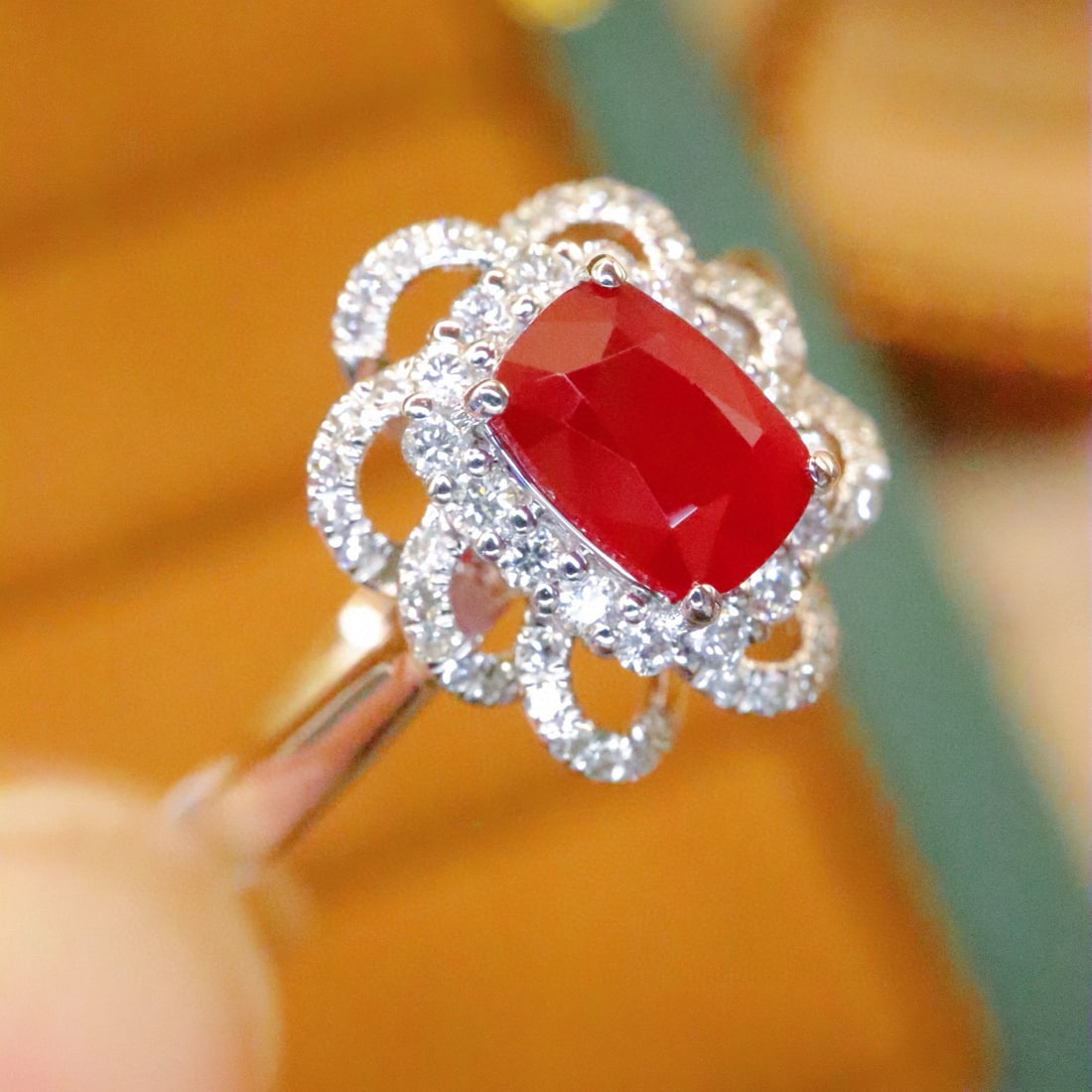 14k Gold 1.28 Ctw Natural Ruby & Diamond Ring - 2