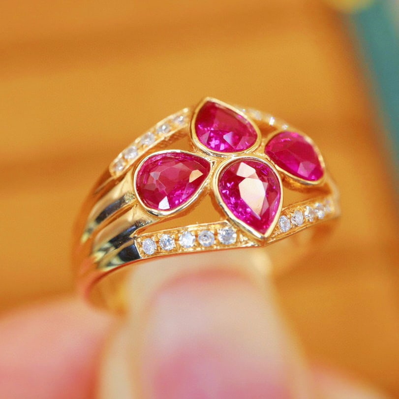 14k Gold 1.40 Ctw Natural Ruby & Diamond Ring - 4