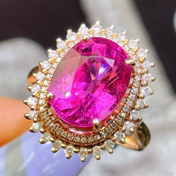 14k Gold 6.3 Ct Natural Tourmaline & Diamond Ring: Ref:231000144 // gold content:14k gold // ring size:7. 25us // // main gemstone:tourmaline // shape:oval // carat weight:6. 3ct // color:red // treatment:natural // // adjacent gemstone 2 :