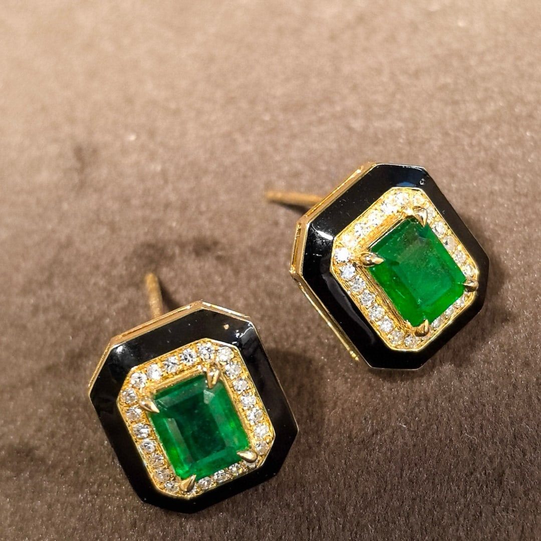 14k Gold 1.74 Ctw Vivid Green Natural Emerald & Diamond Earrings - 2