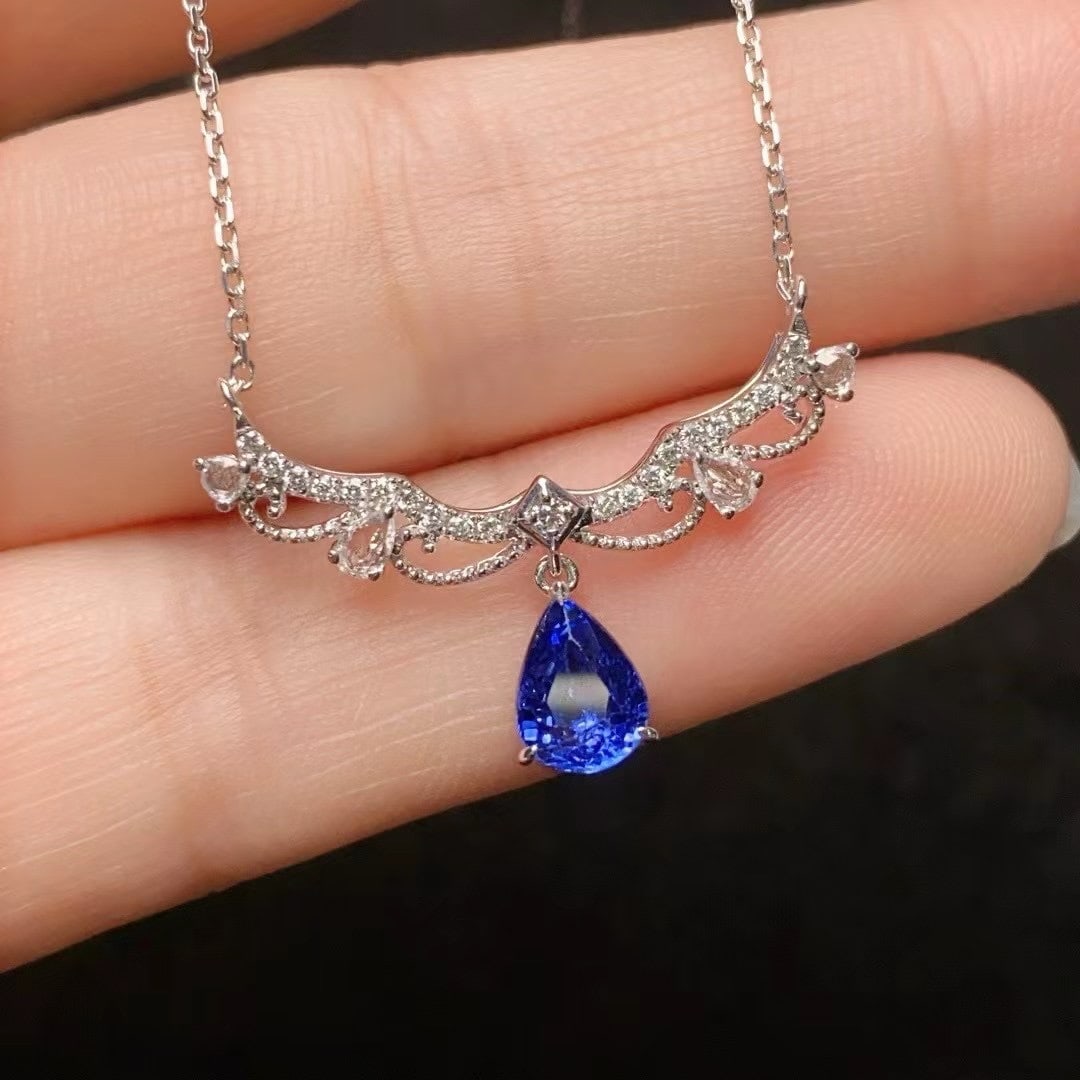 14k Gold 1.18 Ct Natural Sapphire & Diamond & Sapphire Necklace: Ref:231000168 // gold content:14k gold // main gemstone:sapphire // shape:pear // carat weight:1. 18ct // color:blue // treatment:natural // // adjacent gemstone 2 : diamond // number of stones:21 //