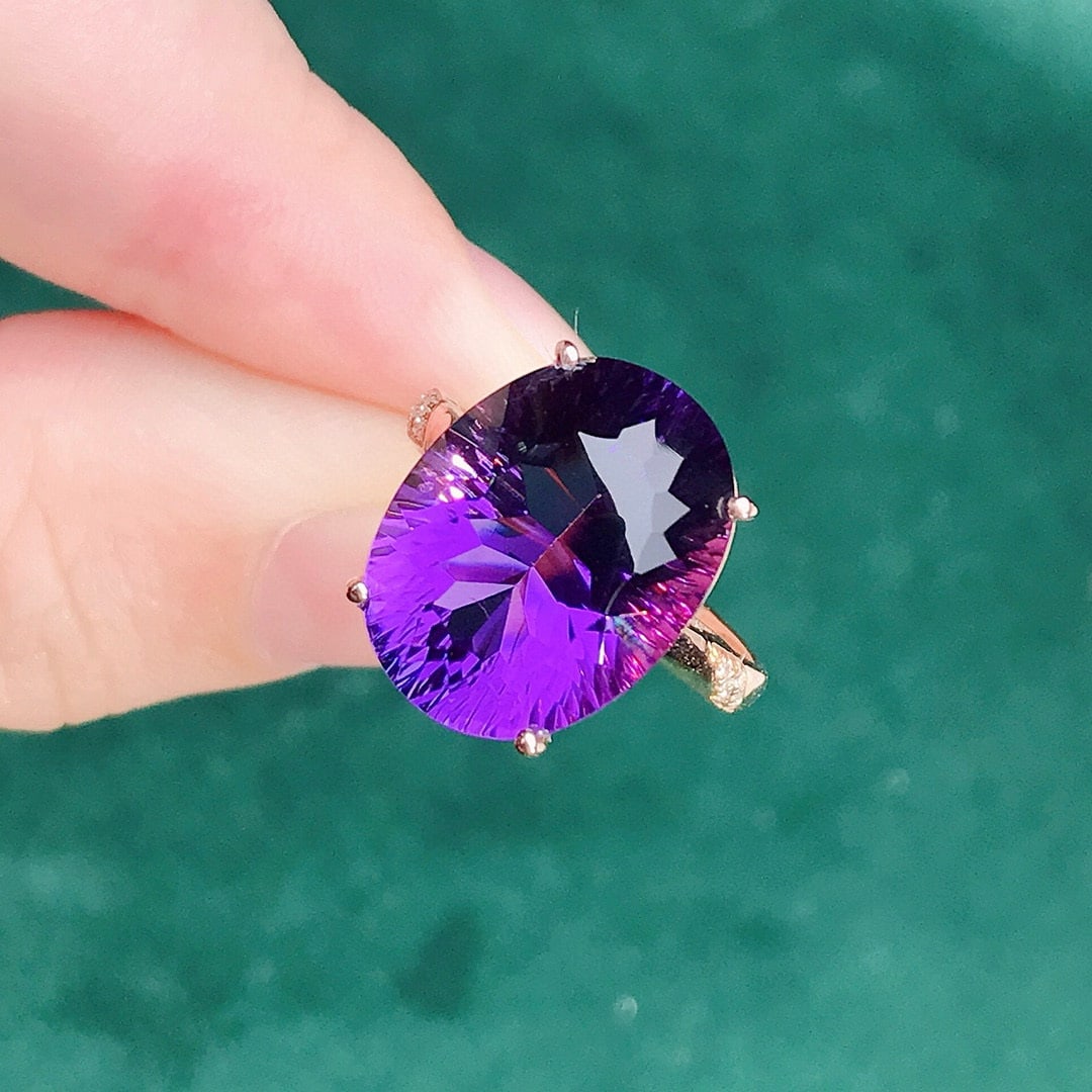 14k Gold 9.98 Ctw Natural Amethyst & Diamond Ring - 4