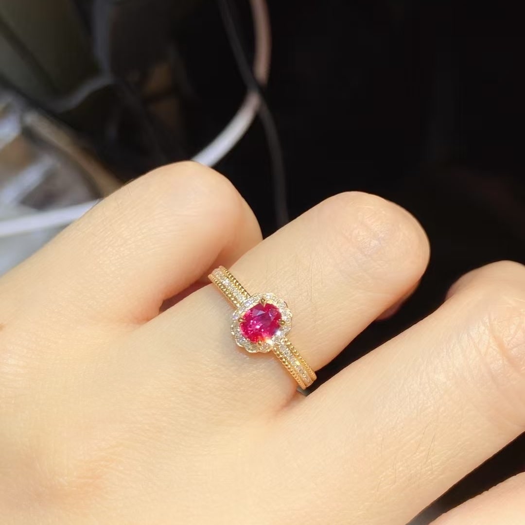 14k Gold 0.65 Ctw Natural Ruby & Diamond Ring - 3