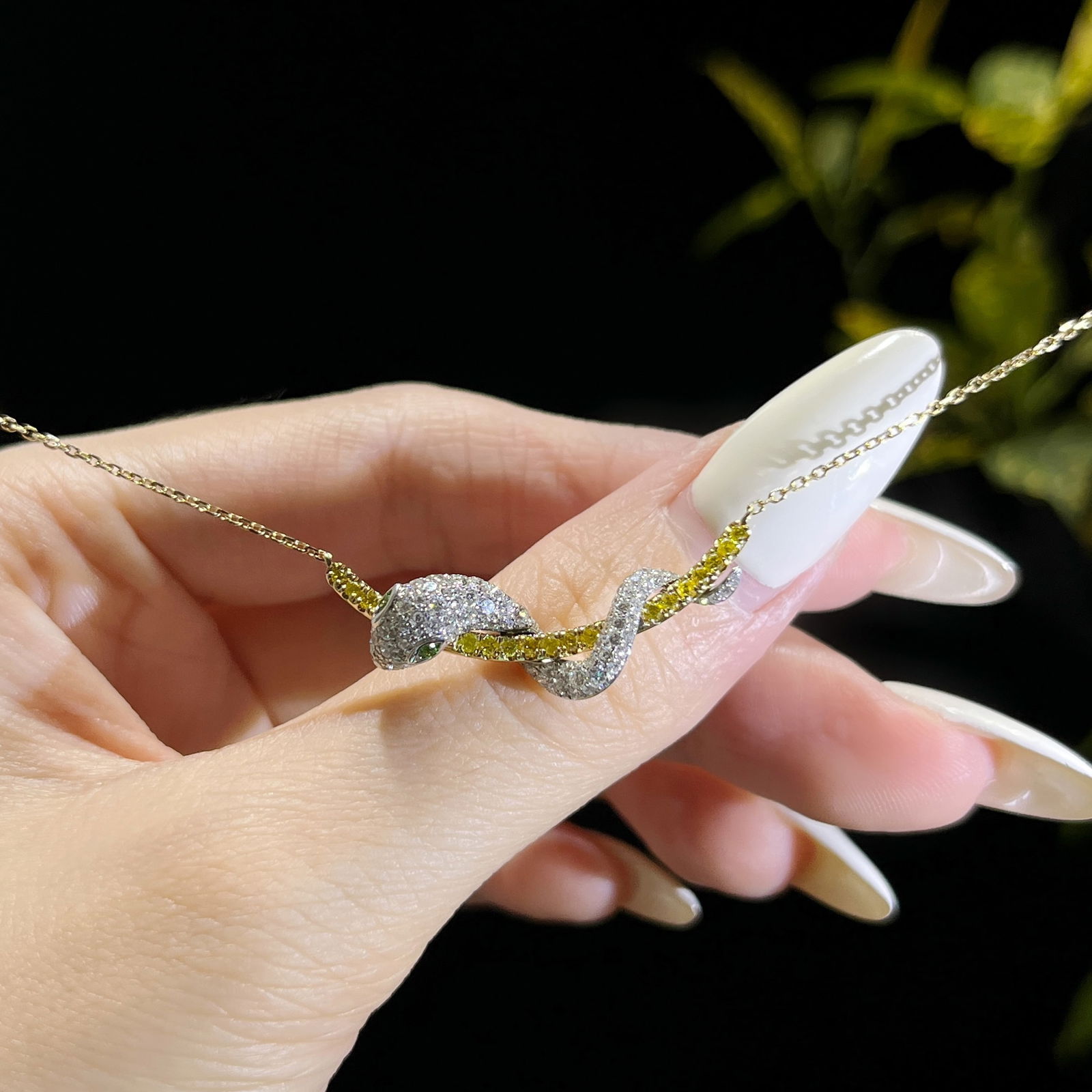 14k Gold 0.95 Ct Natural Color Diamond Necklace: Ref:231000247 // gold content:14k gold // main gemstone:diamond // shape:round // carat weight:0. 95ct // clarity grade:vs-si // color:color // treatment:natural // cut grade:g // Condition: NewLow