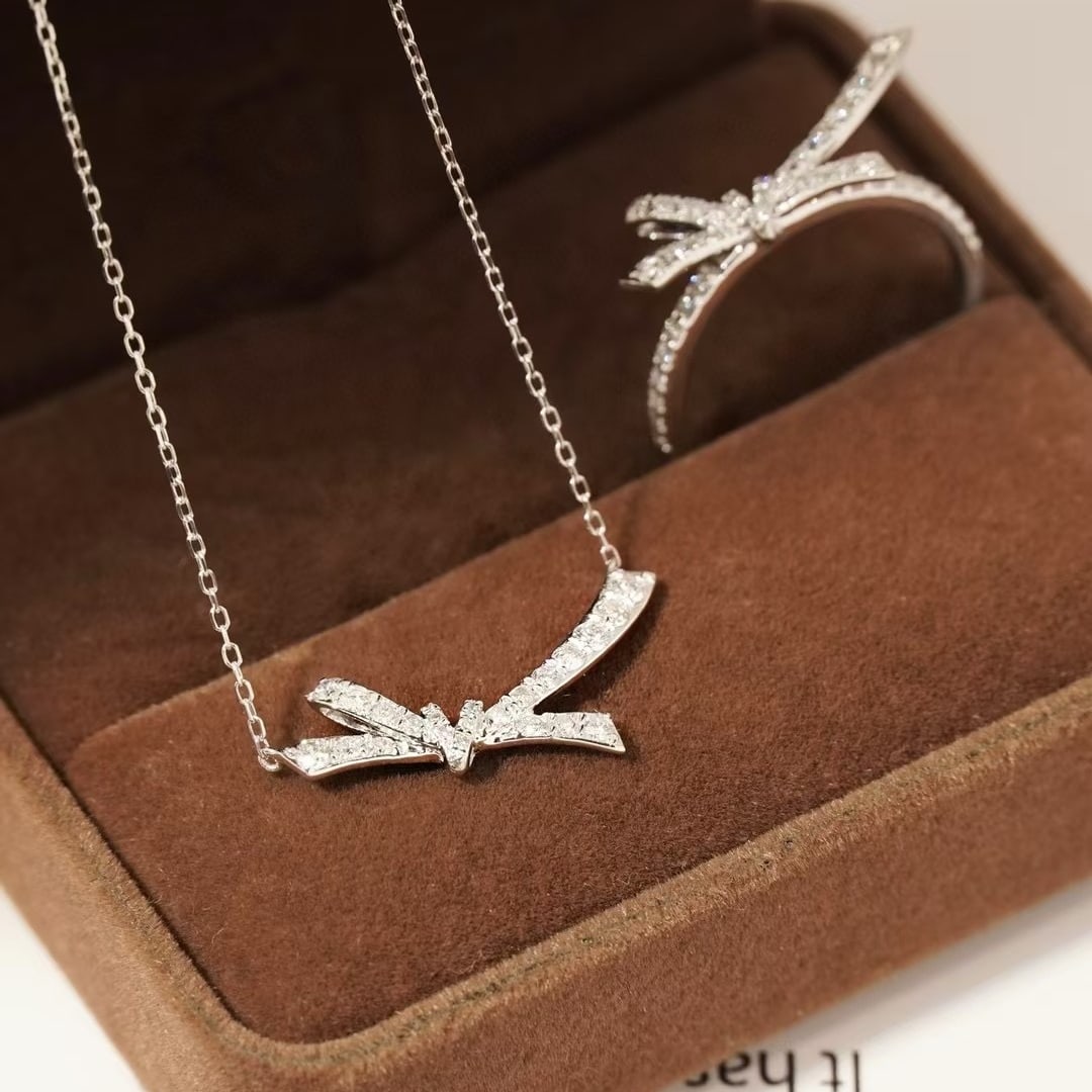 14k Gold 1.23 Ctw Natural H Diamond Jewelry Set: Ref:231000284 // gold content:14k gold // ring size:7. 25us // // necklace // main gemstone:diamond // shape:round // carat weight:0. 33ct // clarity grade:vs-si // color:h // treatment:natural //